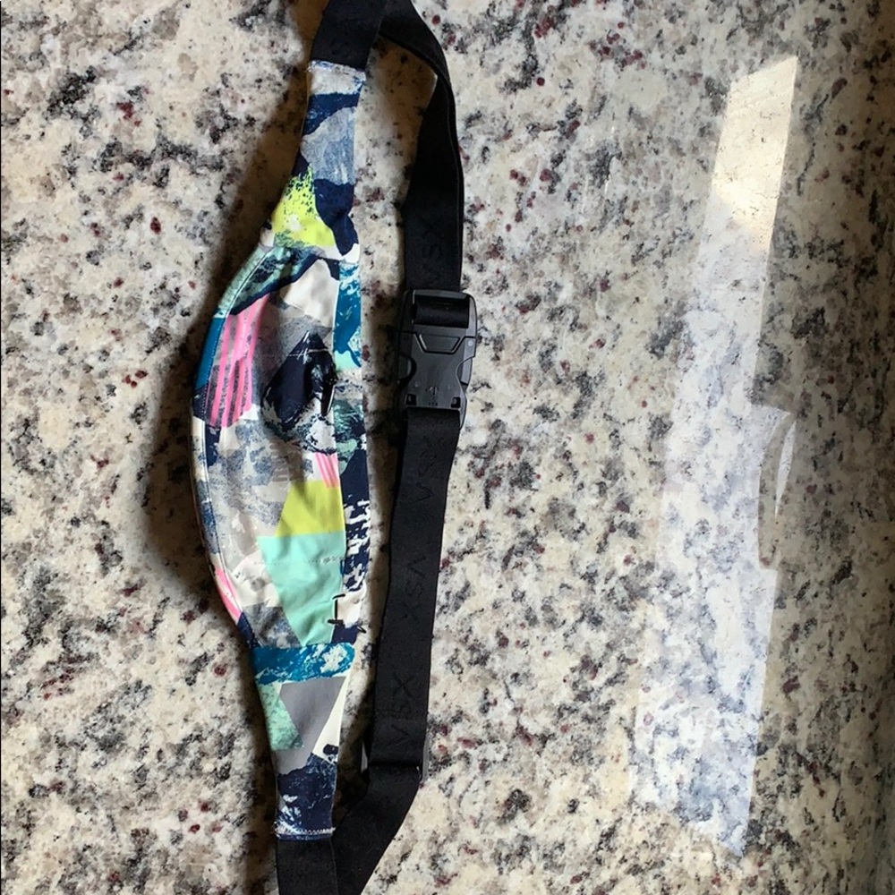 VSX small fanny pack